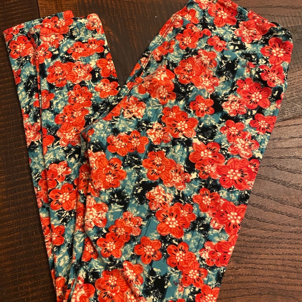 LuLaRoe One Size Leggings